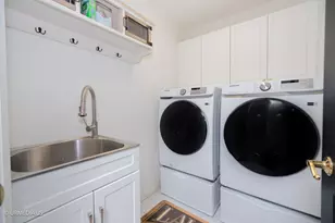 7100 N Sioux Ave, Chicago, IL 60646 - Photo 31