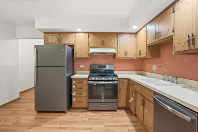 7221 W 154th Street, Orland Park, IL 60462 - Photo 9