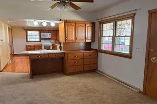 205 E Silverspoon Ave, Granville, IL 61326 - Photo 17