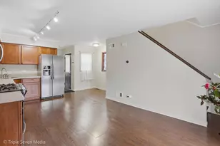 27W119 Cooley Ave, Winfield, IL 60190 - Photo 3