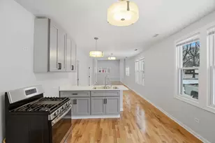 5256 S Carpenter St, Chicago, IL 60609 - Photo 5