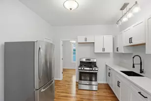 5256 S Carpenter St, Chicago, IL 60609 - Photo 11