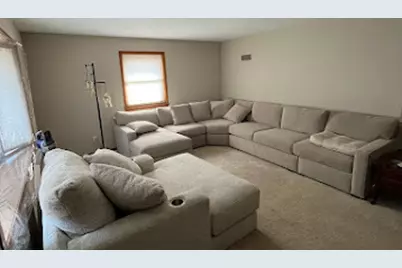 447 Dennis Avenue, Bradley, IL 60915 - Photo 5