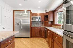 700 Broadway Ave, Crystal Lake, IL 60014 - Photo 15