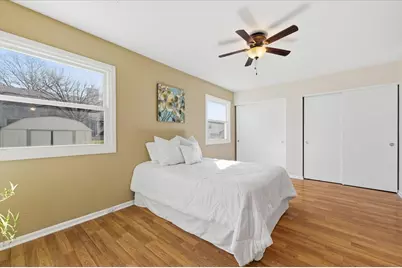 155 Surrey Drive, Carol Stream, IL 60188 - Photo 17