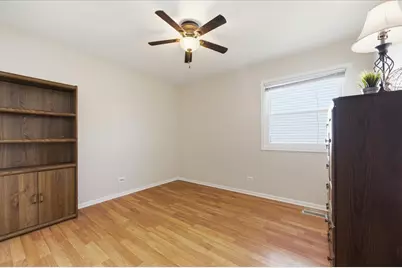 155 Surrey Drive, Carol Stream, IL 60188 - Photo 21