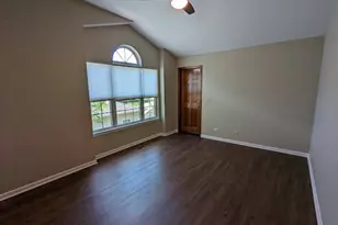 17720 W Running Creek Ct, Gurnee, IL 60031 - Photo 13