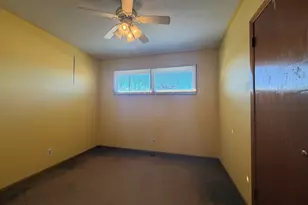 28 S Willow Way, North Aurora, IL 60542 - Photo 7