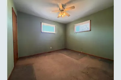 28 S Willow Way, North Aurora, IL 60542 - Photo 9