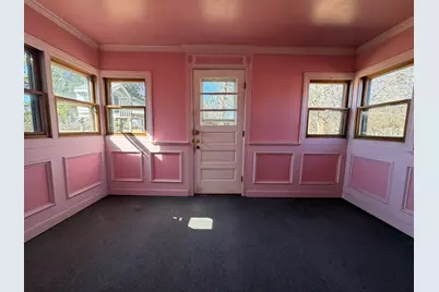 28 S Willow Way, North Aurora, IL 60542 - Photo 11