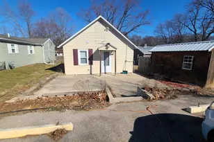 1106 Steinman St, Dixon, IL 61021 - Photo 13