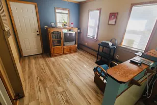 1106 Steinman St, Dixon, IL 61021 - Photo 3