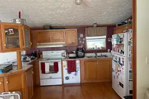 3515 44th Ave, Moline, IL 61265 - Photo 5