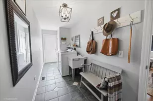 121 Brighton Dr, Wheaton, IL 60189 - Photo 17