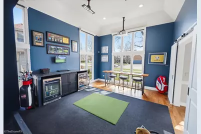 121 Brighton Drive, Wheaton, IL 60189 - Photo 11