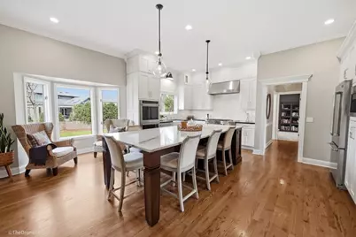 121 Brighton Drive, Wheaton, IL 60189 - Photo 15