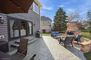 121 Brighton Dr, Wheaton, IL 60189 - Photo 43