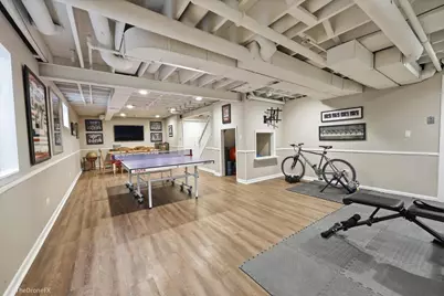 121 Brighton Drive, Wheaton, IL 60189 - Photo 41