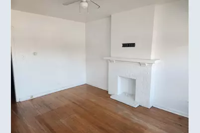 905 W Irving Park Road #2, Chicago, IL 60613 - Photo 3