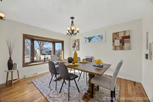 24430 W Blvd De John, Naperville, IL 60564 - Photo 9