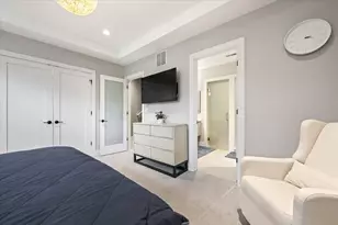 2165 N Claremont Ave, Chicago, IL 60647 - Photo 19