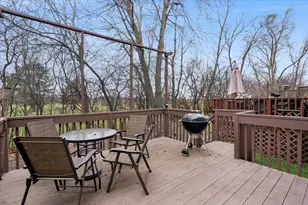 1530 Apple Grove Ln, Westmont, IL 60559 - Photo 11