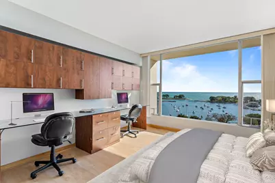3200 N Lake Shore Drive #1010, Chicago, IL 60657 - Photo 15