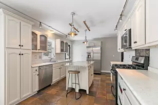 915 Willow Ln, Sleepy Hollow, IL 60118 - Photo 17