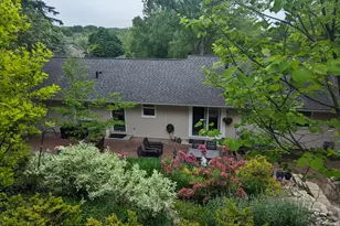 915 Willow Ln, Sleepy Hollow, IL 60118 - Photo 51