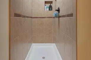 145 Concord Ave, South Elgin, IL 60177 - Photo 17