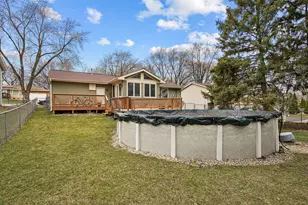 145 Concord Ave, South Elgin, IL 60177 - Photo 21