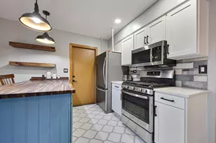 145 Concord Ave, South Elgin, IL 60177 - Photo 5