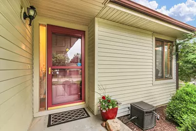 2602 Covington Drive, Champaign, IL 61822 - Photo 3