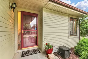 2602 Covington Dr, Champaign, IL 61822 - Photo 3
