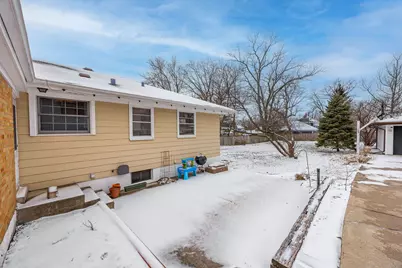 140 N Main Street, Lombard, IL 60148 - Photo 21