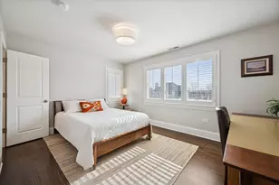 6837 Fieldstone Dr, Burr Ridge, IL 60527 - Photo 25