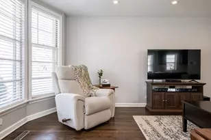 3701 Madison Ave, Brookfield, IL 60513 - Photo 9