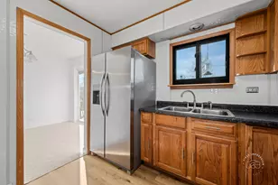 563 Hitchcock Ave, Lisle, IL 60532 - Photo 13