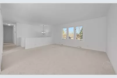 563 Hitchcock Avenue, Lisle, IL 60532 - Photo 7