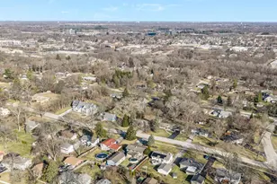 563 Hitchcock Ave, Lisle, IL 60532 - Photo 33