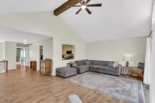 27 Fields E, Champaign, IL 61822 - Photo 11