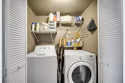 235 W Van Buren Street #2307, Chicago, IL 60607 - Photo 17