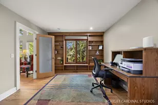 320 Oakwood Ct, Wheaton, IL 60189 - Photo 13