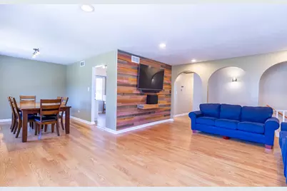 3N046 Lakeview Court, West Chicago, IL 60185 - Photo 3