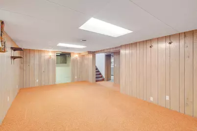 19 N East Avenue, South Elgin, IL 60177 - Photo 11