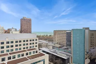 330 W Diversey Pkwy, Chicago, IL 60657 - Photo 17