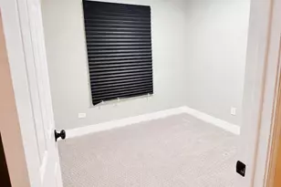 1946 Dartmouth St, Chicago Heights, IL 60411 - Photo 13