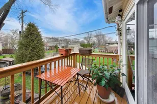 2819 N Kennicott Ave, Arlington Heights, IL 60004 - Photo 23