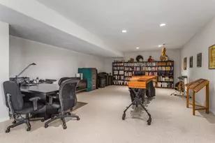 4401 Ironwood Ln, Champaign, IL 61821 - Photo 43