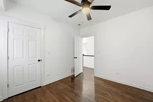 3313 W 61st Pl, Chicago, IL 60629 - Photo 15